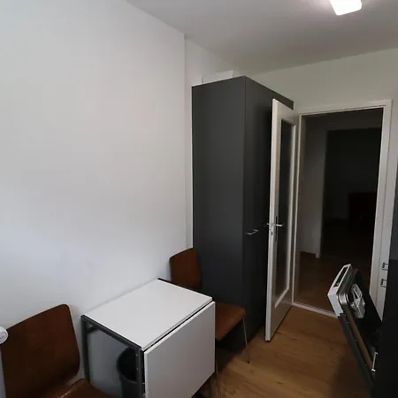 Etania Apartmán *