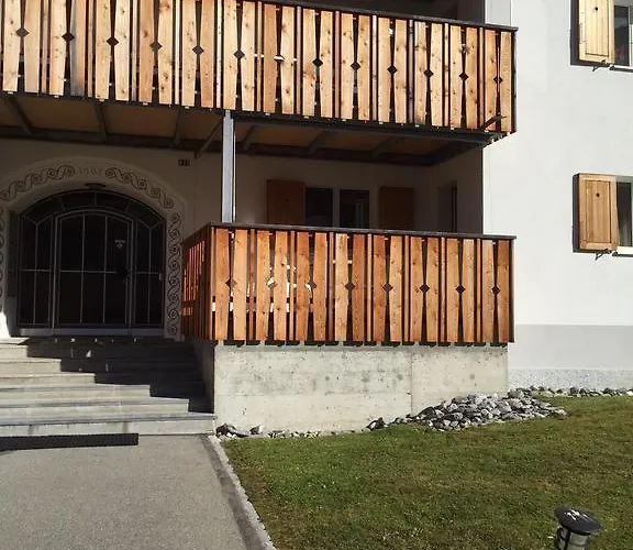 Апартаменти Etania