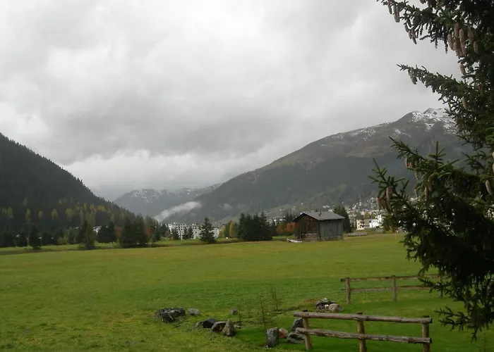 Апартаменти Etania